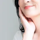 女性